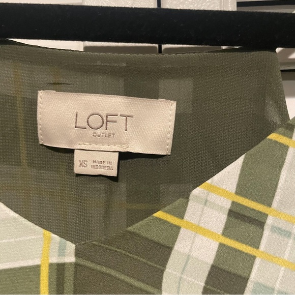 Green Racerback Top - Picture 2 of 4